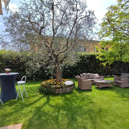 Private Garden Giardino Privato A Bardolino - House Amorino Экстерьер фото